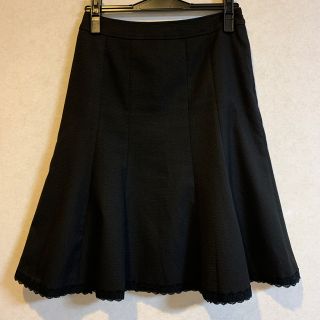 タルボット(TALBOTS)のフレアースカート　黒(ひざ丈スカート)