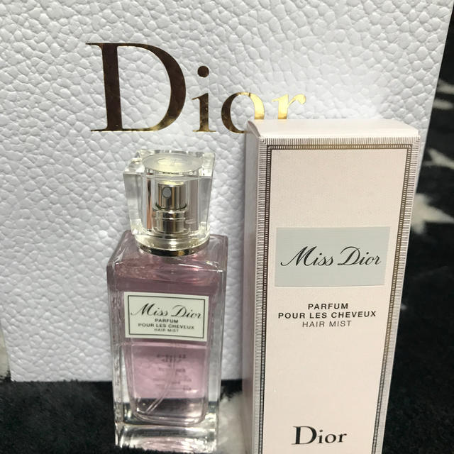 Dior(ディオール)のミスディオール ヘアミスト★30ml コスメ/美容のヘアケア/スタイリング(ヘアウォーター/ヘアミスト)の商品写真