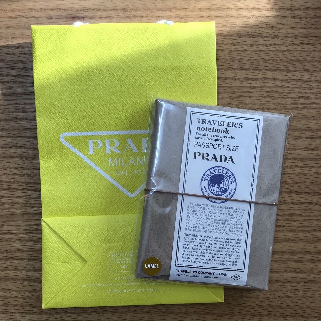 PRADA   トラベラーズノート x プラダ/ PRADA パスポートサイズの通販