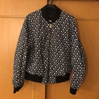 toga virilis トーガ ビリリース リバーシブル刺繍ブルゾン MA-1