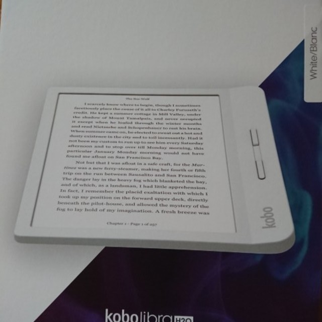 税込19980円 電子書籍リーダーkobo Aura H2O 専用カバー付き