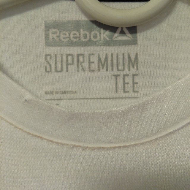 Reebok(リーボック)のReebok白Tシャツ スポーツ/アウトドアのランニング(ウェア)の商品写真