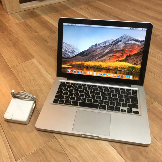 Apple(アップル)のMacBook Pro 13inch Mid2010 動作品 スマホ/家電/カメラのPC/タブレット(ノートPC)の商品写真