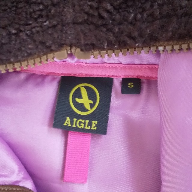 AIGLE(エーグル)のAIGLE ボア ベスト レディース レディースのトップス(ベスト/ジレ)の商品写真