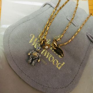 ヴィヴィアンウエストウッド(Vivienne Westwood)のヴィヴィアンウエストウッド★クリスタルベア★ネックレス★送料無料(ネックレス)