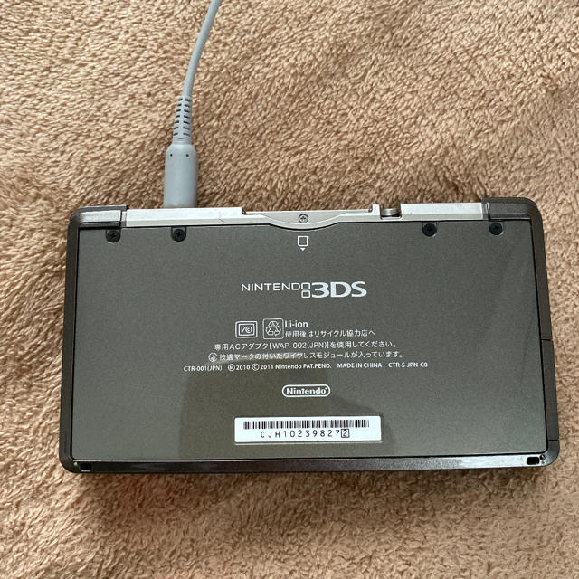 ニンテンドー3DS(ニンテンドー3DS)の任天堂　3DS 本体 エンタメ/ホビーのゲームソフト/ゲーム機本体(携帯用ゲーム機本体)の商品写真