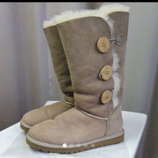 アグ(UGG)のUGG♡ボタンロングブーツUS5(ブーツ)