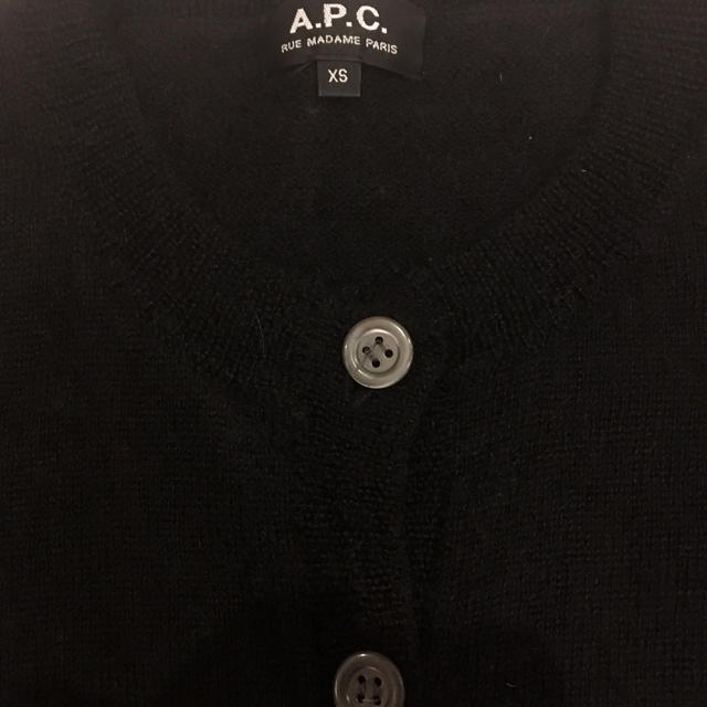 A.P.C(アーペーセー)のna様専用 アーペーセー A.P.C ウール アルパカ カーディガン ニット  レディースのトップス(ニット/セーター)の商品写真