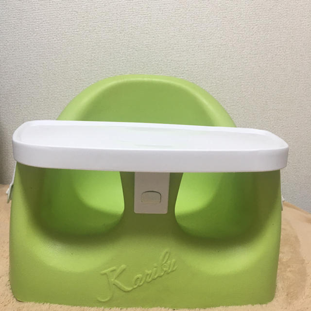 Bumbo(バンボ)のカリブベビーチェア(グリーン) キッズ/ベビー/マタニティの授乳/お食事用品(その他)の商品写真