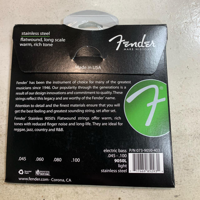 Fender(フェンダー)のフェンダー  フラット弦 楽器のベース(エレキベース)の商品写真