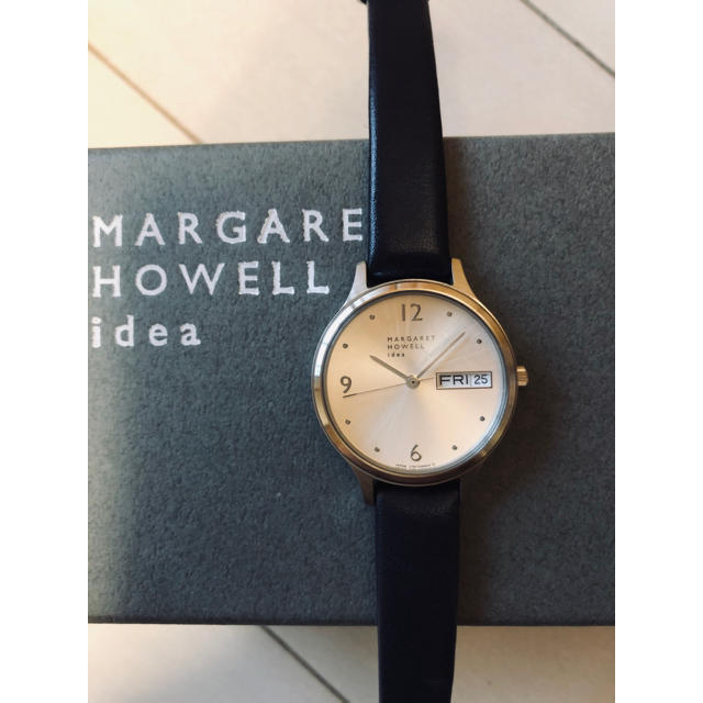 MARGARET HOWELL - MARGARET HOWELL idea シルバー×ネイビー腕時計☺︎❥❥の通販