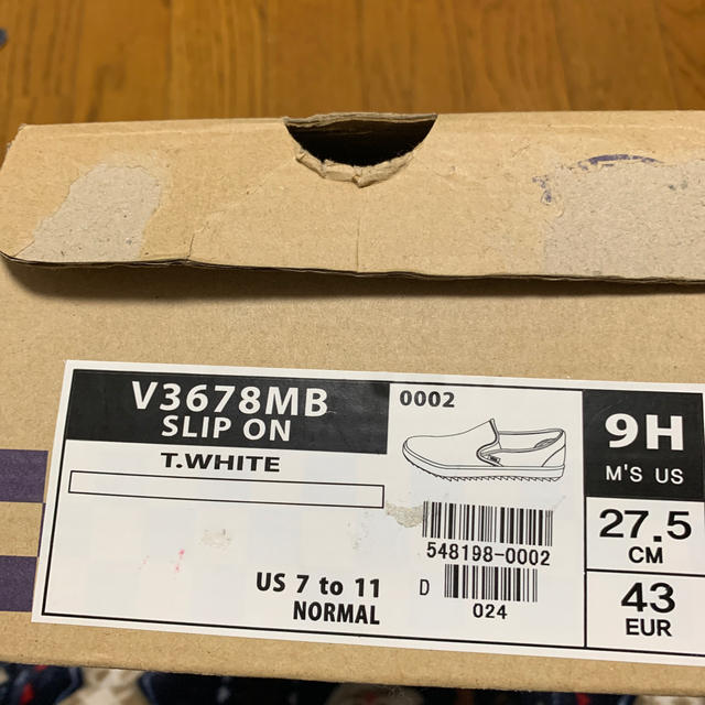 VANS(ヴァンズ)のVANS 27.5 未使用　スニーカー　スリッポン メンズの靴/シューズ(スリッポン/モカシン)の商品写真