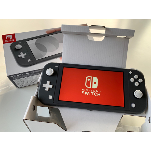 エンタメ/ホビーNintendo Switch lite グレー スイッチ ライト 本体