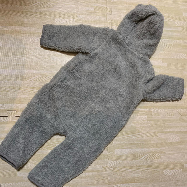 babyGAP(ベビーギャップ)のGAP ボア カバーオール グレー 12-18m キッズ/ベビー/マタニティのベビー服(~85cm)(カバーオール)の商品写真