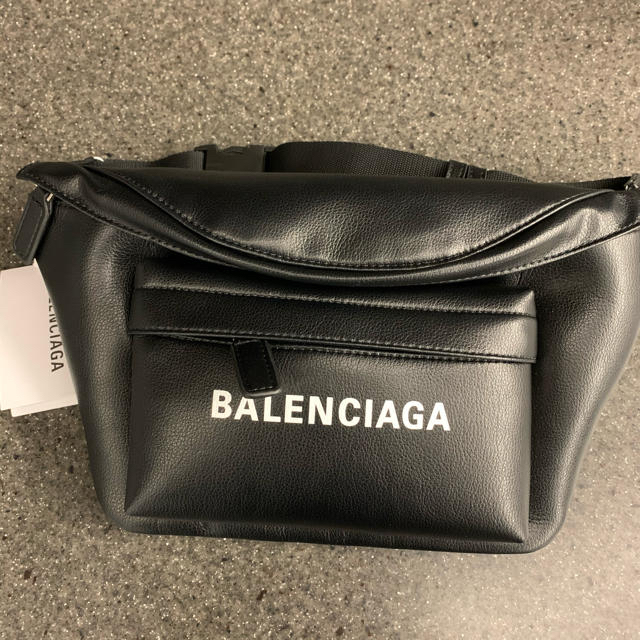 BALENCIAGA BAG - BALENCIAGA バレンシアガウエストポーチの通販 by aya's shop｜バレンシアガバッグならラクマ