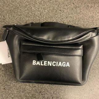 バレンシアガバッグ(BALENCIAGA BAG)のBALENCIAGA バレンシアガウエストポーチ(ウエストポーチ)