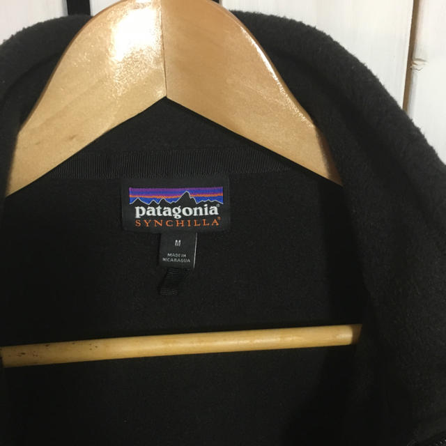 patagonia(パタゴニア)のパタゴニア クラシック・シンチラ・ベスト ブラック メンズのジャケット/アウター(その他)の商品写真