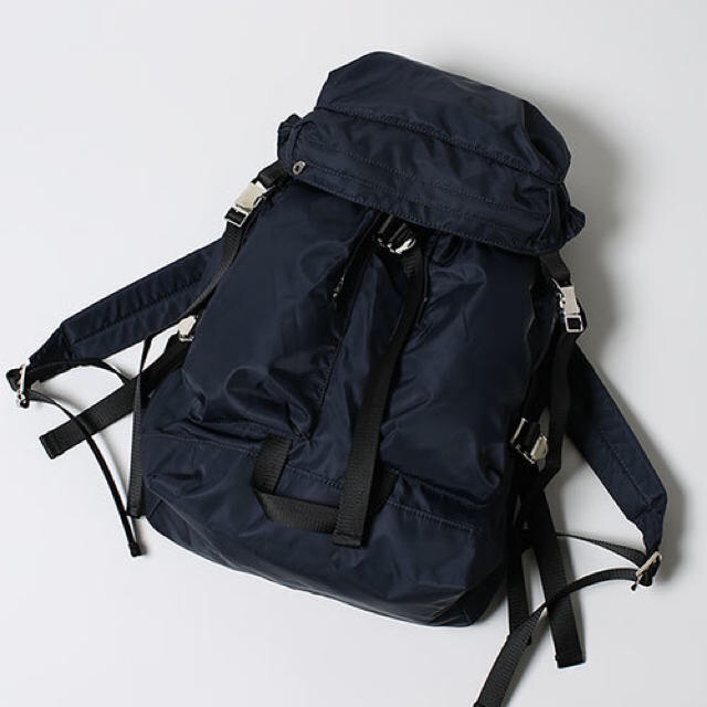 PRADA(プラダ)のナイロン リュック PRADA型 メンズのバッグ(バッグパック/リュック)の商品写真