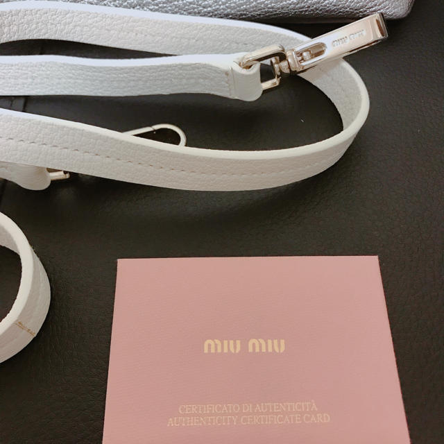 miumiu(ミュウミュウ)のミュウミュウ♡2wayバッグ レディースのバッグ(ショルダーバッグ)の商品写真