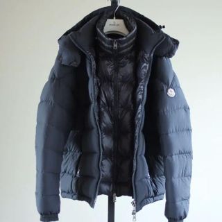 モンクレール(MONCLER)の今週限定大幅値下げ‼️【美品】希少　雑誌掲載　レイヤー モンクレール ダウン(ダウンジャケット)