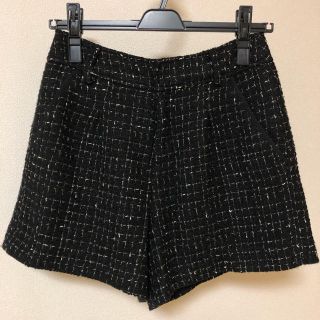 シーディーエスベーシック(C.D.S BASIC)のC.D.S BASIC ツイードショートパンツ 黒 ラメ 美品 (ショートパンツ)