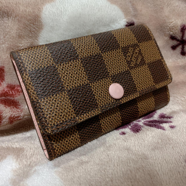 LOUIS VUITTON(ルイヴィトン)の美品⭐ルイヴィトン ダミエ キーケース レディースのファッション小物(キーケース)の商品写真