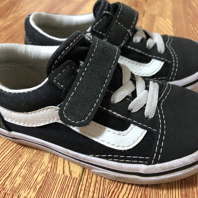 VANS(ヴァンズ)のVANS*オールドスクール*キッズ キッズ/ベビー/マタニティのベビー靴/シューズ(~14cm)(スニーカー)の商品写真