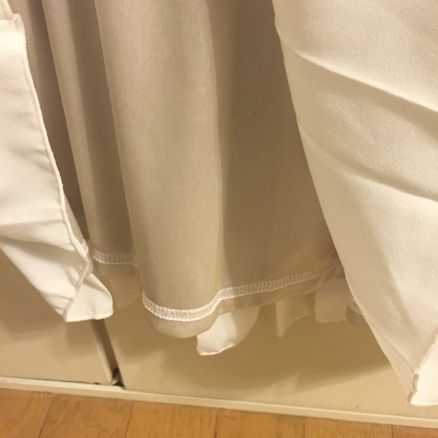 JEANASIS(ジーナシス)のジーナシス 白スカート レディースのスカート(ひざ丈スカート)の商品写真
