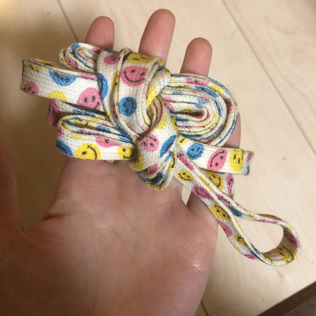 ニコちゃんマーク(靴紐) レディースの靴/シューズ(スニーカー)の商品写真