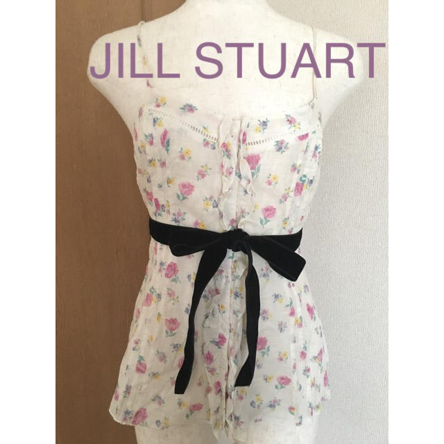 JILLSTUART(ジルスチュアート)の数日限定お値下げ♡used♡美品♡JILL フラワー×ベロアリボン キャミソール レディースのトップス(チュニック)の商品写真