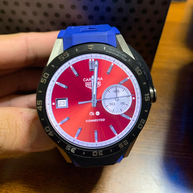 TAG Heuer(タグホイヤー)のタグホイヤーコネクテッドスマートウォッチ メンズの時計(腕時計(デジタル))の商品写真