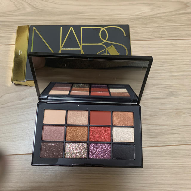 NARS インフェルノアイシャドウパレット 2