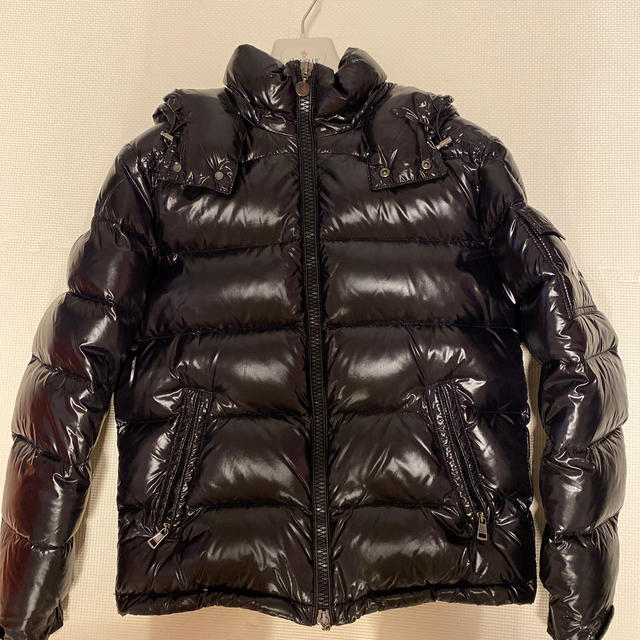 モンクレール  MONCLER  ダウンジャケット