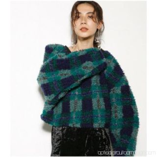 スライ(SLY)のBOA CHECK TOPS ボアチェックトップス(ニット/セーター)