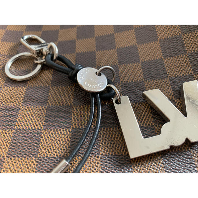 LOUIS VUITTON(ルイヴィトン)のルイヴィトン キーホルダー レディースのファッション小物(キーホルダー)の商品写真