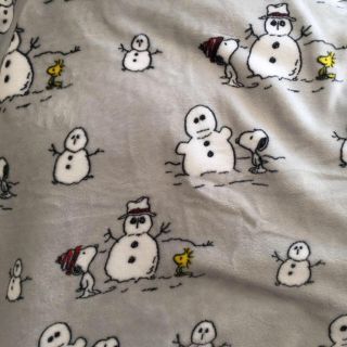 Snoopy 残りわずかスヌーピー雪だるまブランケット生地の通販 ラクマ