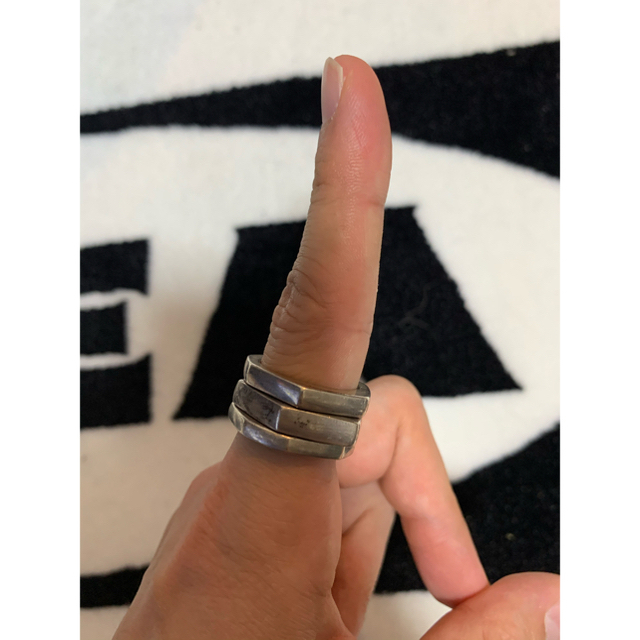 Gucci(グッチ)のGUCCI 3連リング シルバー ユーズド　古着　アクセサリー メンズのアクセサリー(リング(指輪))の商品写真