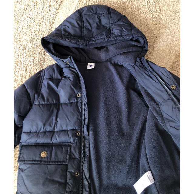 PETIT BATEAU(プチバトー)のプチバトー男の子☆4ans102ｾﾝﾁ中綿ジャンパー☆ジャケット☆ キッズ/ベビー/マタニティのキッズ服男の子用(90cm~)(ジャケット/上着)の商品写真