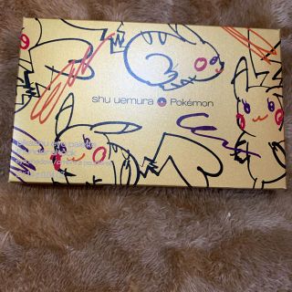 シュウウエムラ(shu uemura)のピカシュウ　アイパレッド　サンダーショック(アイシャドウ)