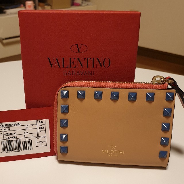 値下げ VALENTINO ロックスタッズ 財布