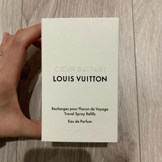 LOUIS VUITTON ルイヴィトン　新作　香水　クールバタン