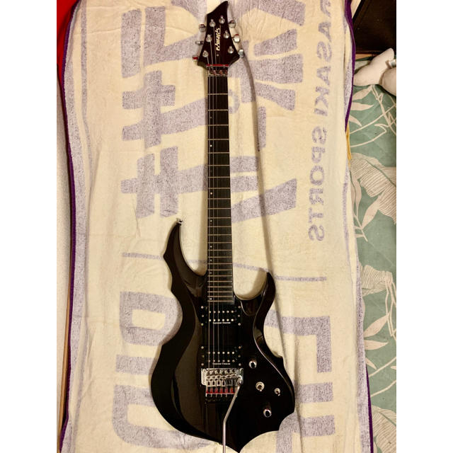 ESP(イーエスピー)のエドワーズ　edwards ギター　(esp) 楽器のギター(エレキギター)の商品写真