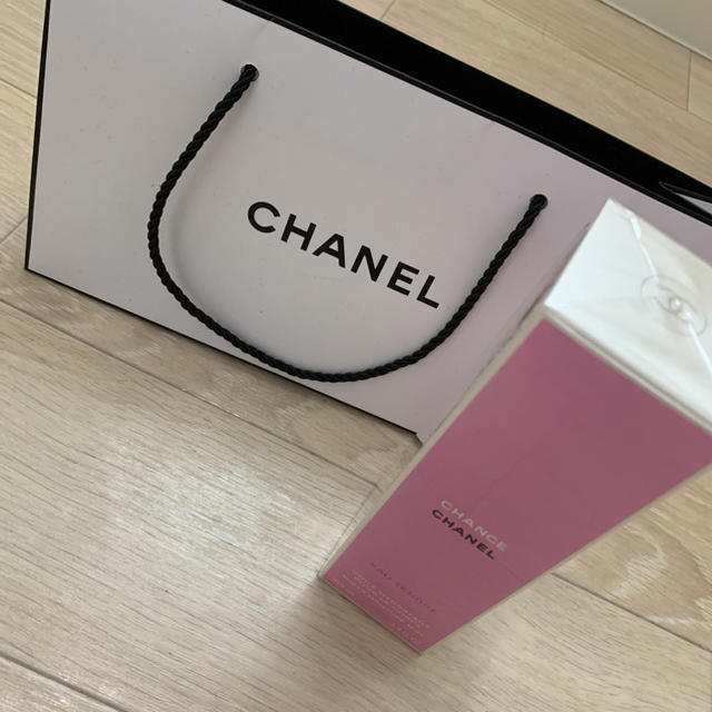 CHANEL(シャネル)のMARU様専用　シャネル　セット コスメ/美容のボディケア(ボディローション/ミルク)の商品写真