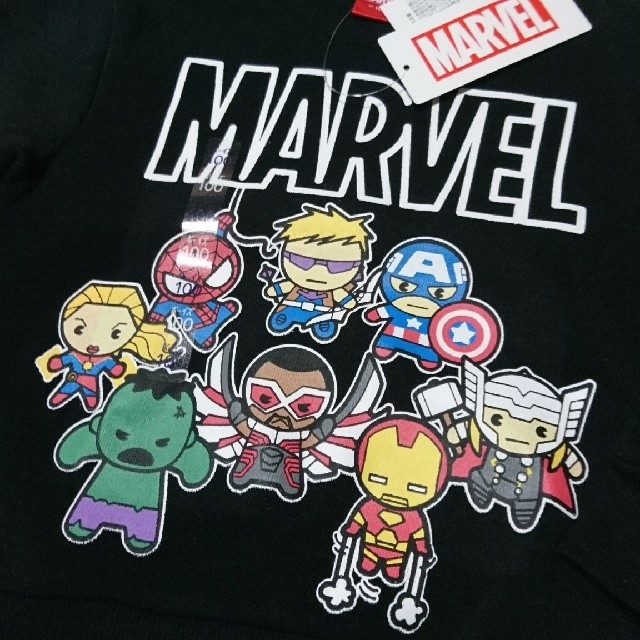 MARVEL(マーベル)のちかすけさま専用。マーベル裏トレーナー 長袖 スパイダーマン(130)☆新品 キッズ/ベビー/マタニティのキッズ服男の子用(90cm~)(Tシャツ/カットソー)の商品写真