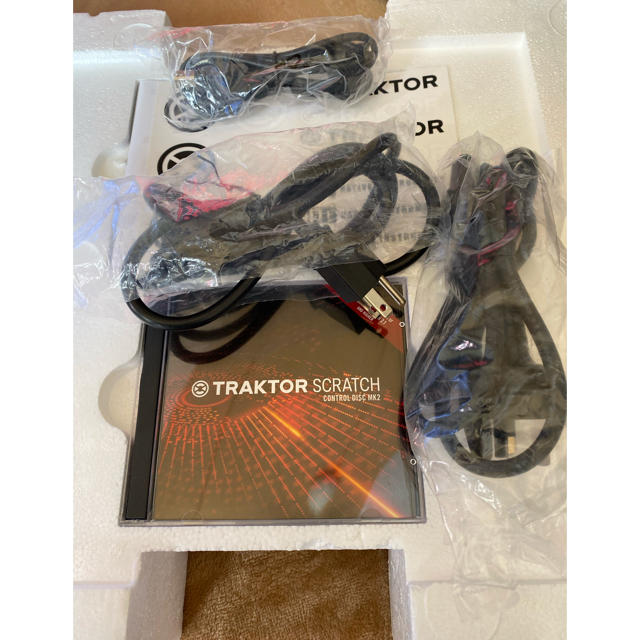 TRAKTOR+KONTROL+Z2 楽器のDJ機器(DJミキサー)の商品写真