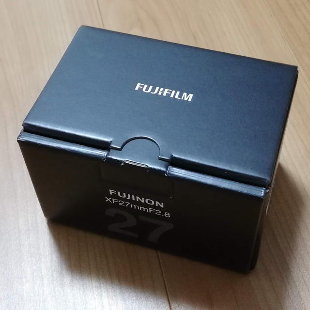 FUJIFILMレンズ XF27mmF2.8 黒色 並行輸入品 新品