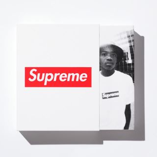 シュプリーム(Supreme)のSupreme (Vol 2) Book(ファッション/美容)