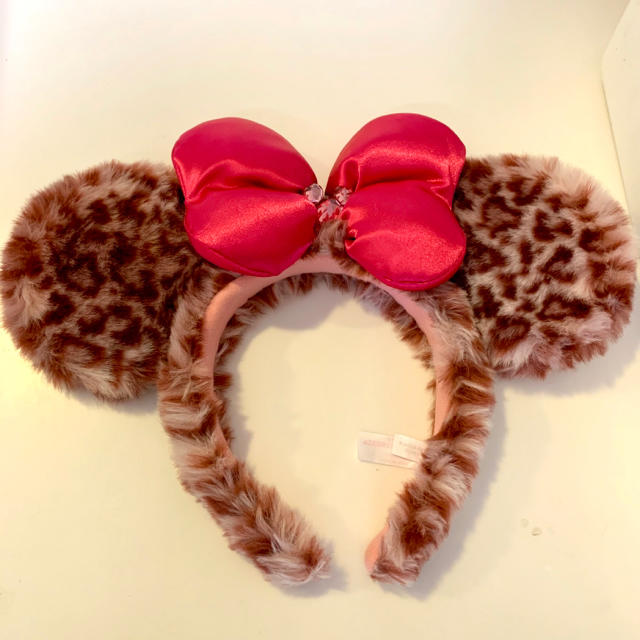 Disney ミニー カチューシャ ヒョウ柄 モフモフ ピンクの通販 By Mamma S Shop ディズニーならラクマ