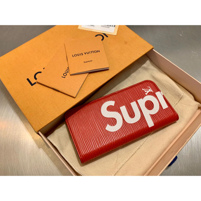 LOUIS VUITTON - 限定値下げ!Supreme x Louis Vuitton iPhone 8,7の通販