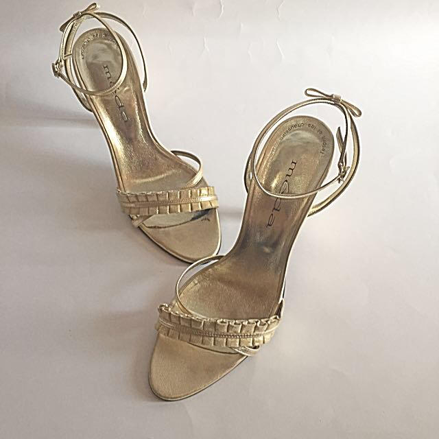 meda シャンパンゴールド サンダル レディースの靴/シューズ(ハイヒール/パンプス)の商品写真